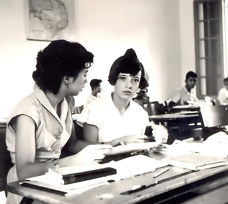 Thèse : L’école française au Vietnam de 1945  à 1975